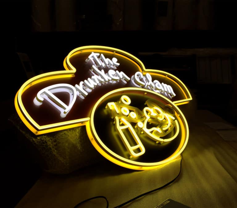 Family Guy, The Drunken Clam pub sign recreated by NeonPlus