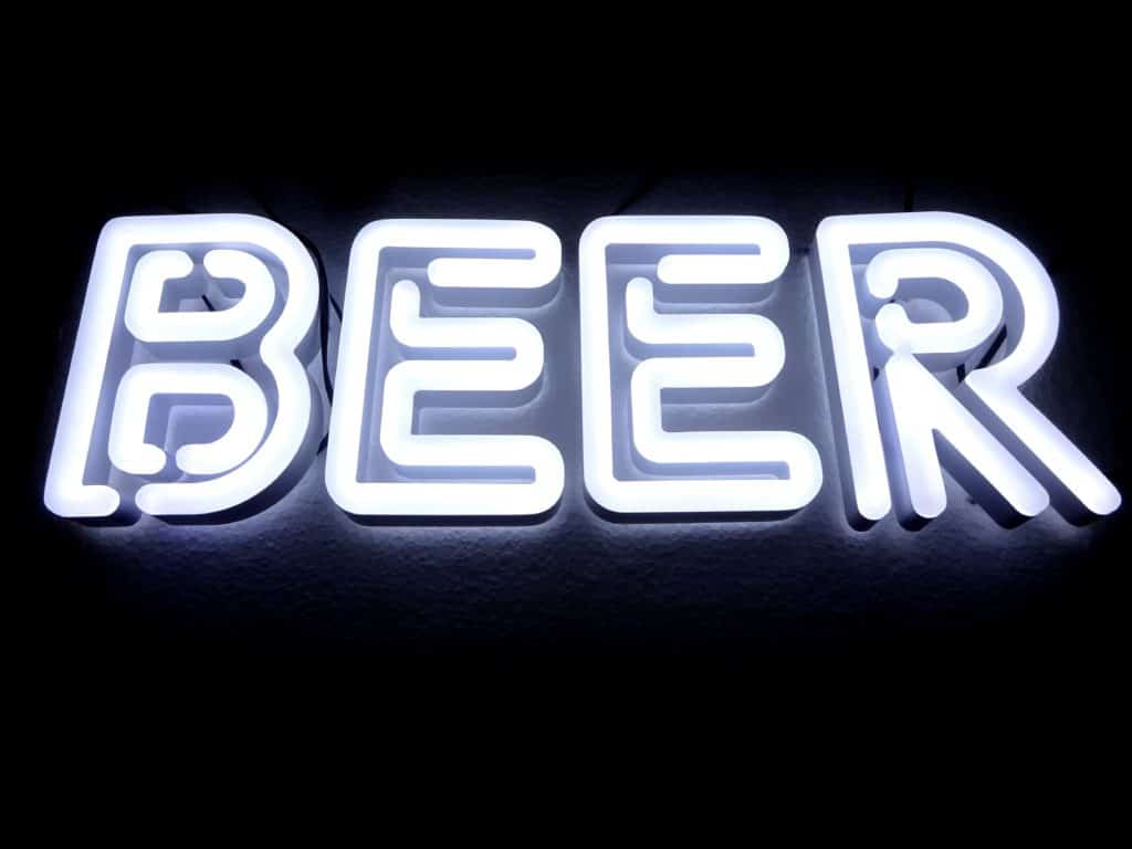 beer neon sign